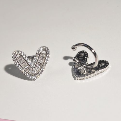 Minimal Silver CZ Heart Ear Cuff | R0334